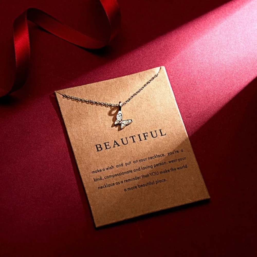 NEW Beautiful Butterfly Gold Necklace - Picture 3 of 5